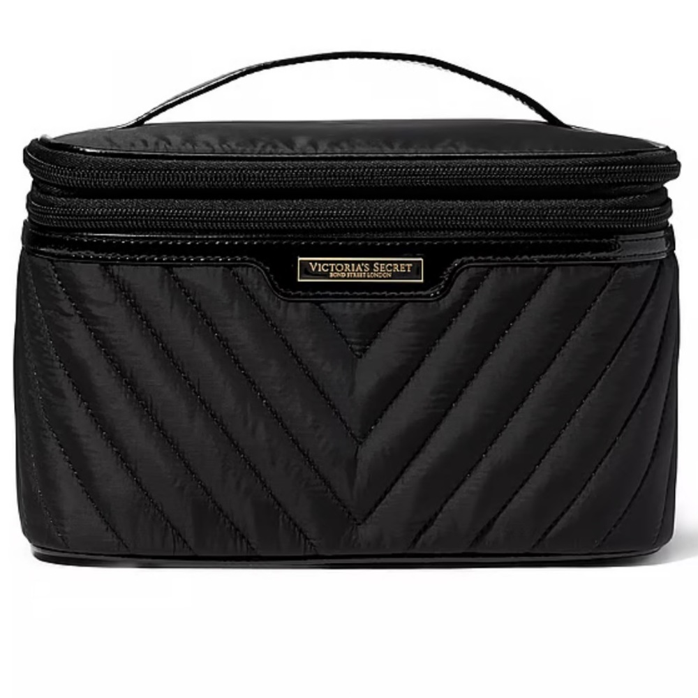 Victoria’s Secret Express Train Case - Picture 1 of 3
